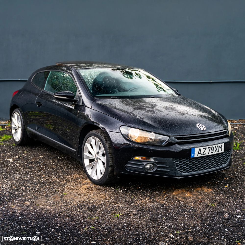 VW Scirocco 2.0 TSI DSG - 2