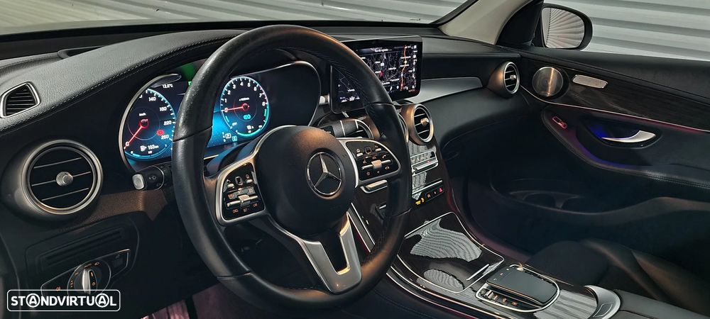 Mercedes-Benz GLC 300 e 4Matic 9G-TRONIC AMG Line - 16