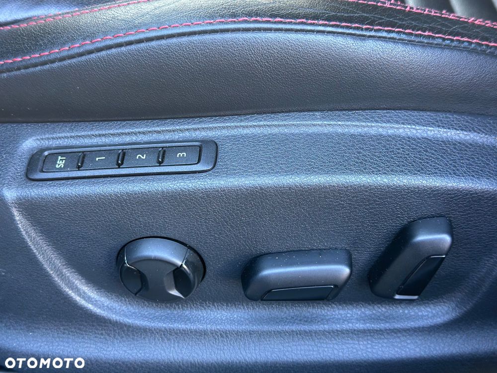 Skoda Octavia 2.0 TDI (Green tec) DSG RS - 12