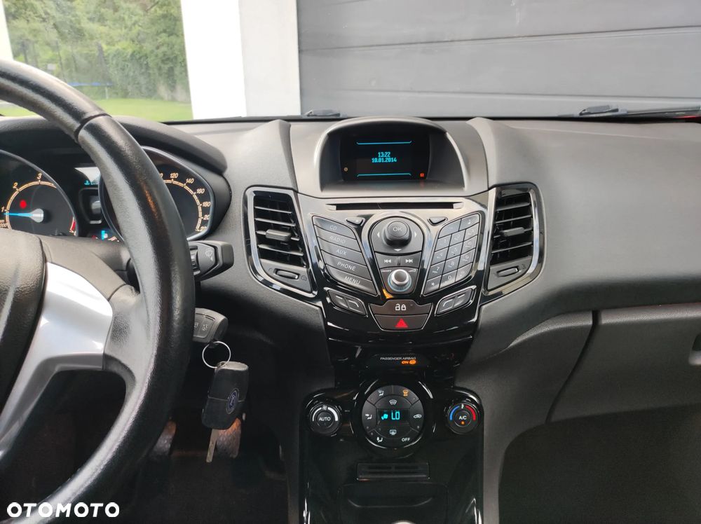 Ford Fiesta - 35