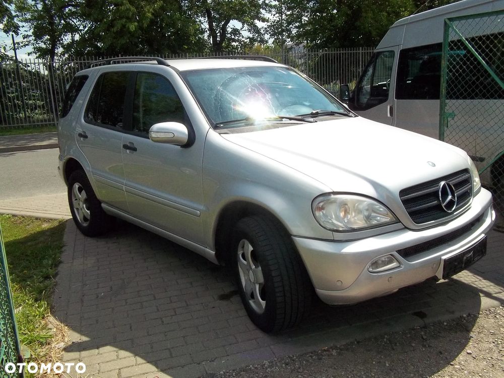 Mercedes-Benz ML - 1