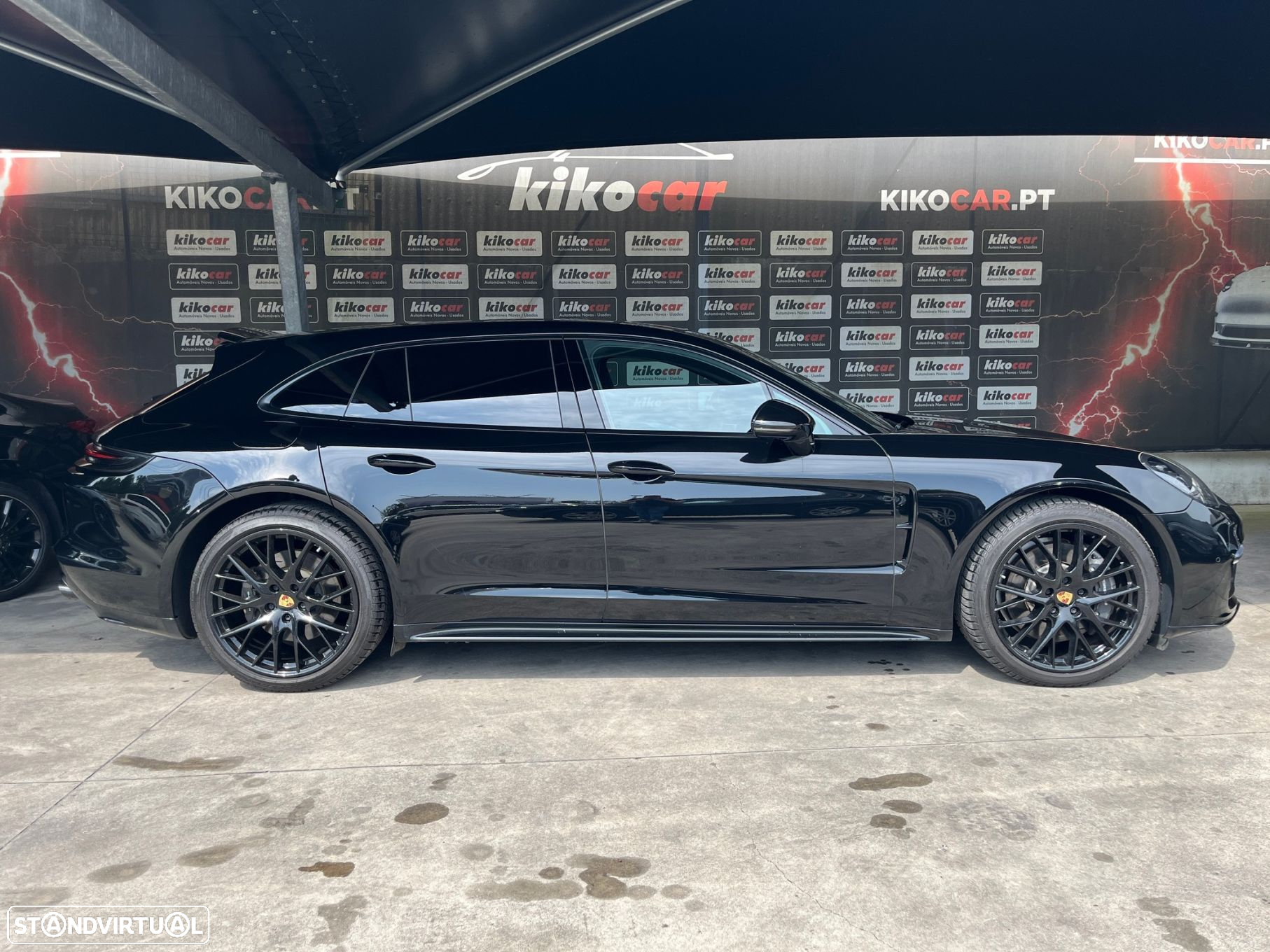 Porsche Panamera Sport Turismo 4 E-Hybrid 10 Years Edition - 9