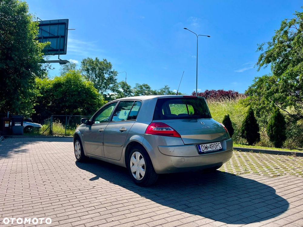 Renault Megane - 10