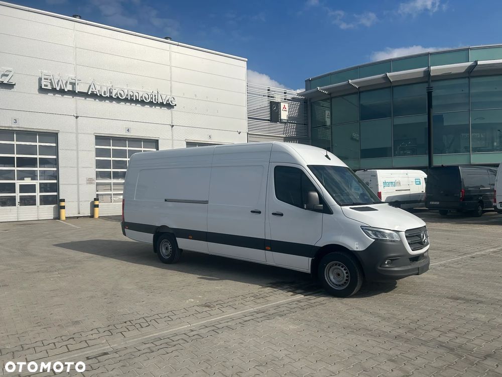 Mercedes-Benz Sprinter - 3