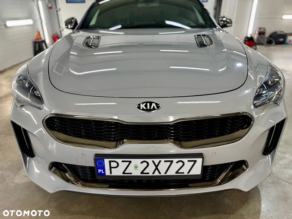 Kia Stinger 3.3 T-GDI V6 GT AWD - 8
