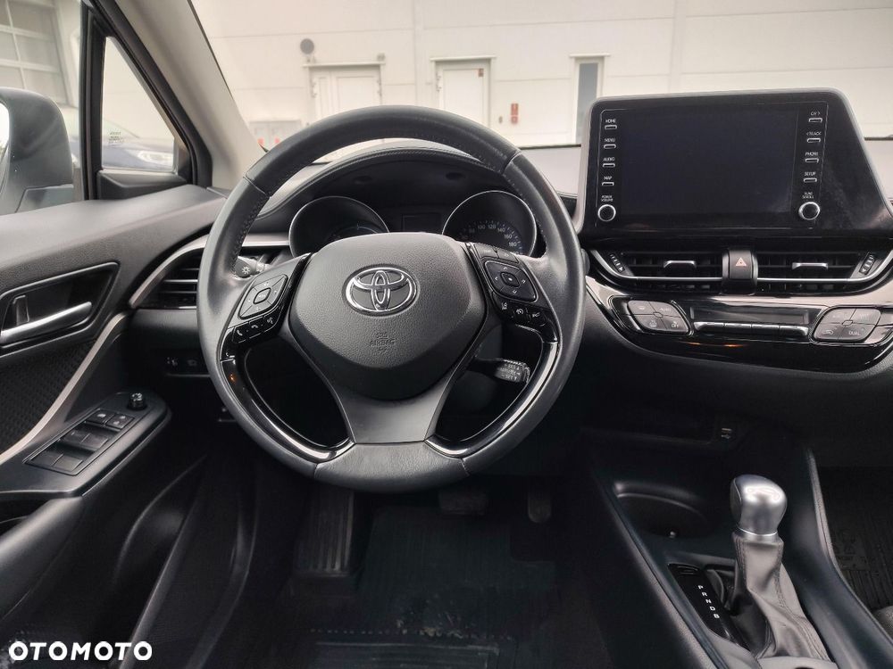Toyota C-HR - 11