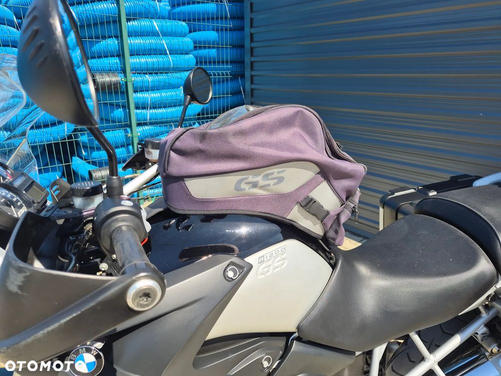 BMW R - 9