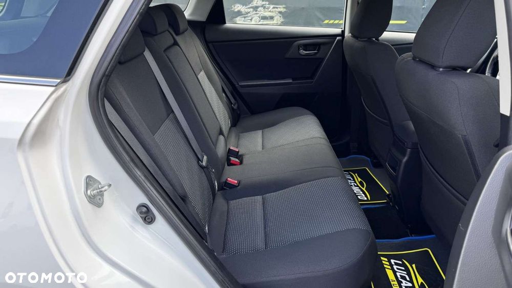 Toyota Auris - 28