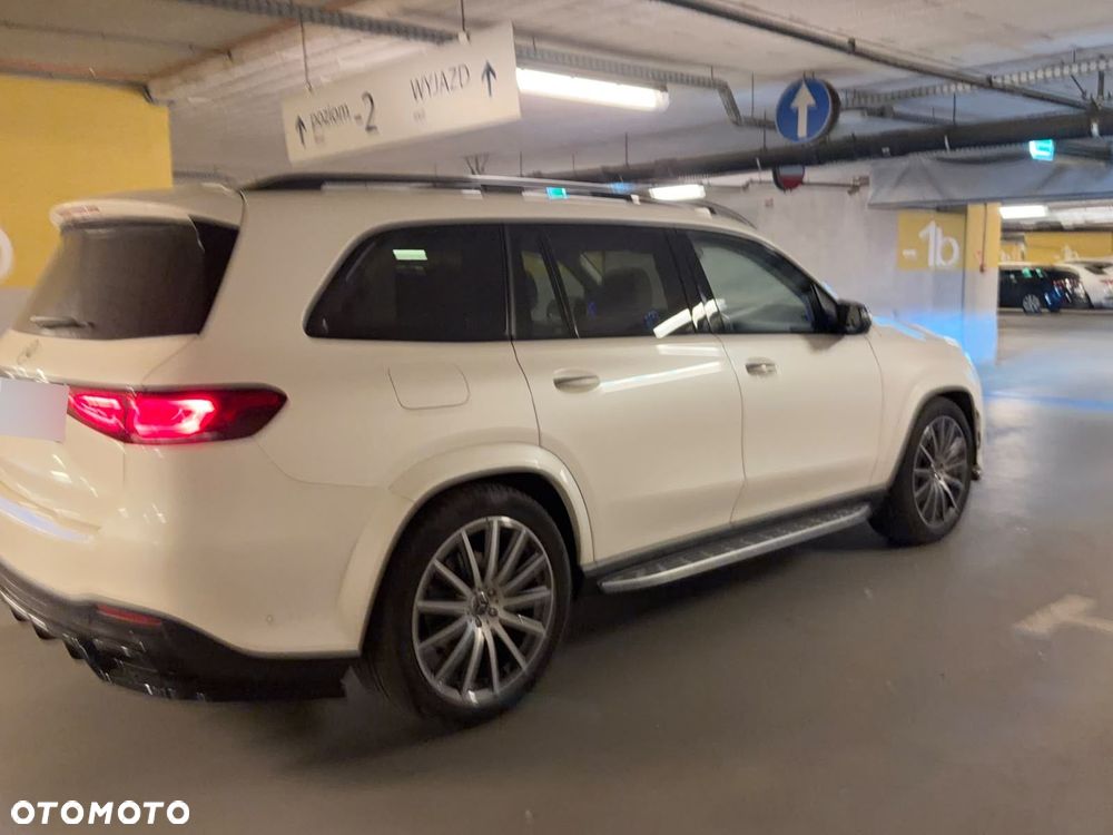 Mercedes-Benz GLS - 9