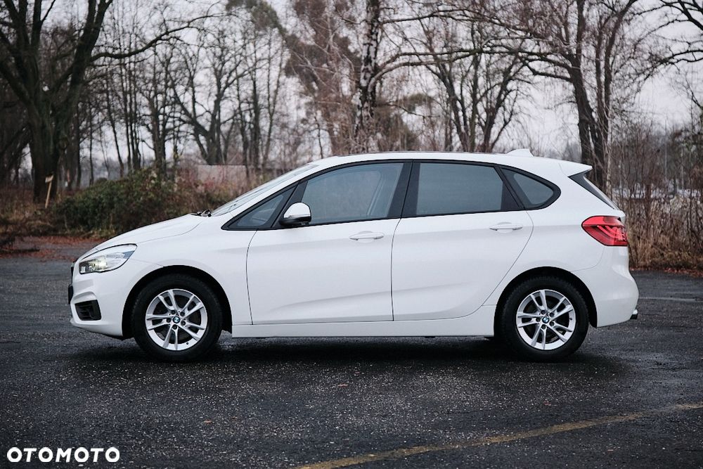 BMW Seria 2 218i - 23