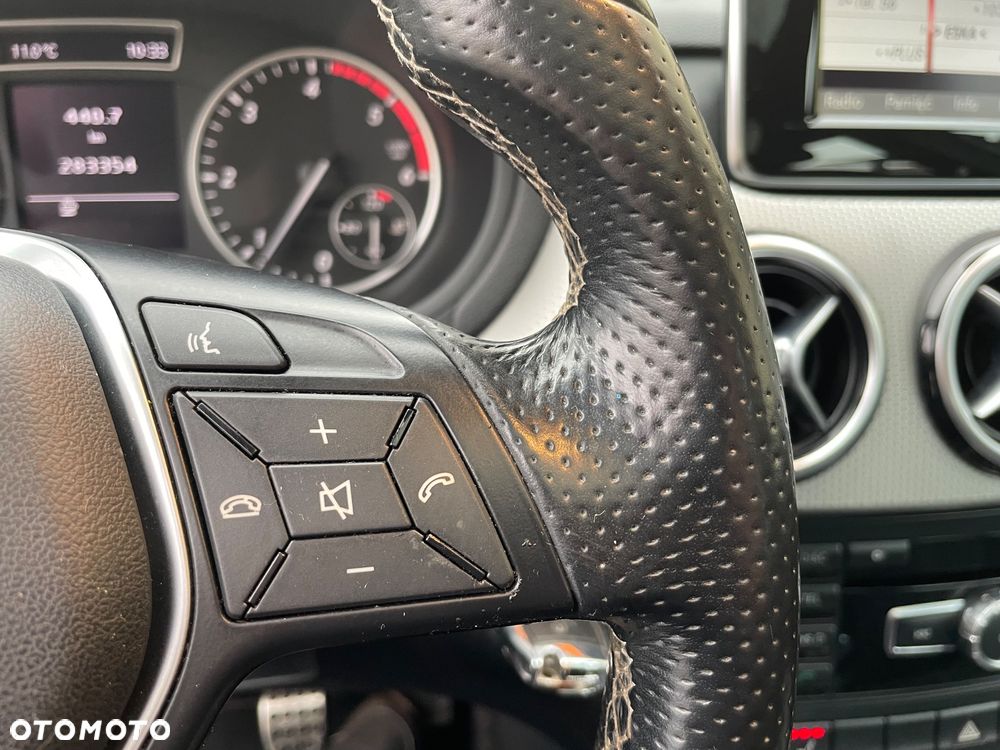 Mercedes-Benz Klasa B - 21