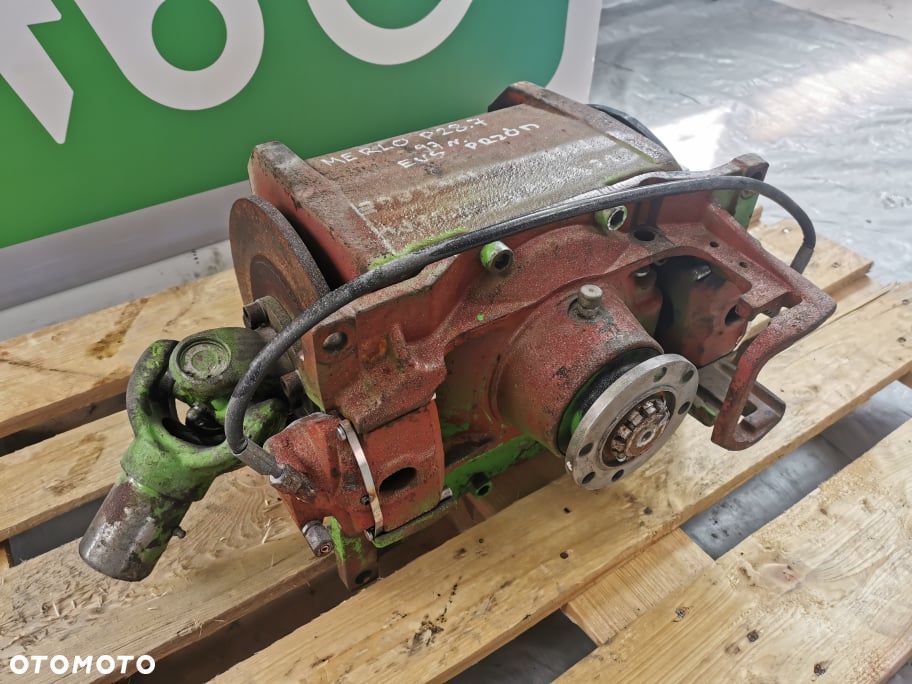 Atak kompletny Merlo P 28.7 {Przedni} - 3