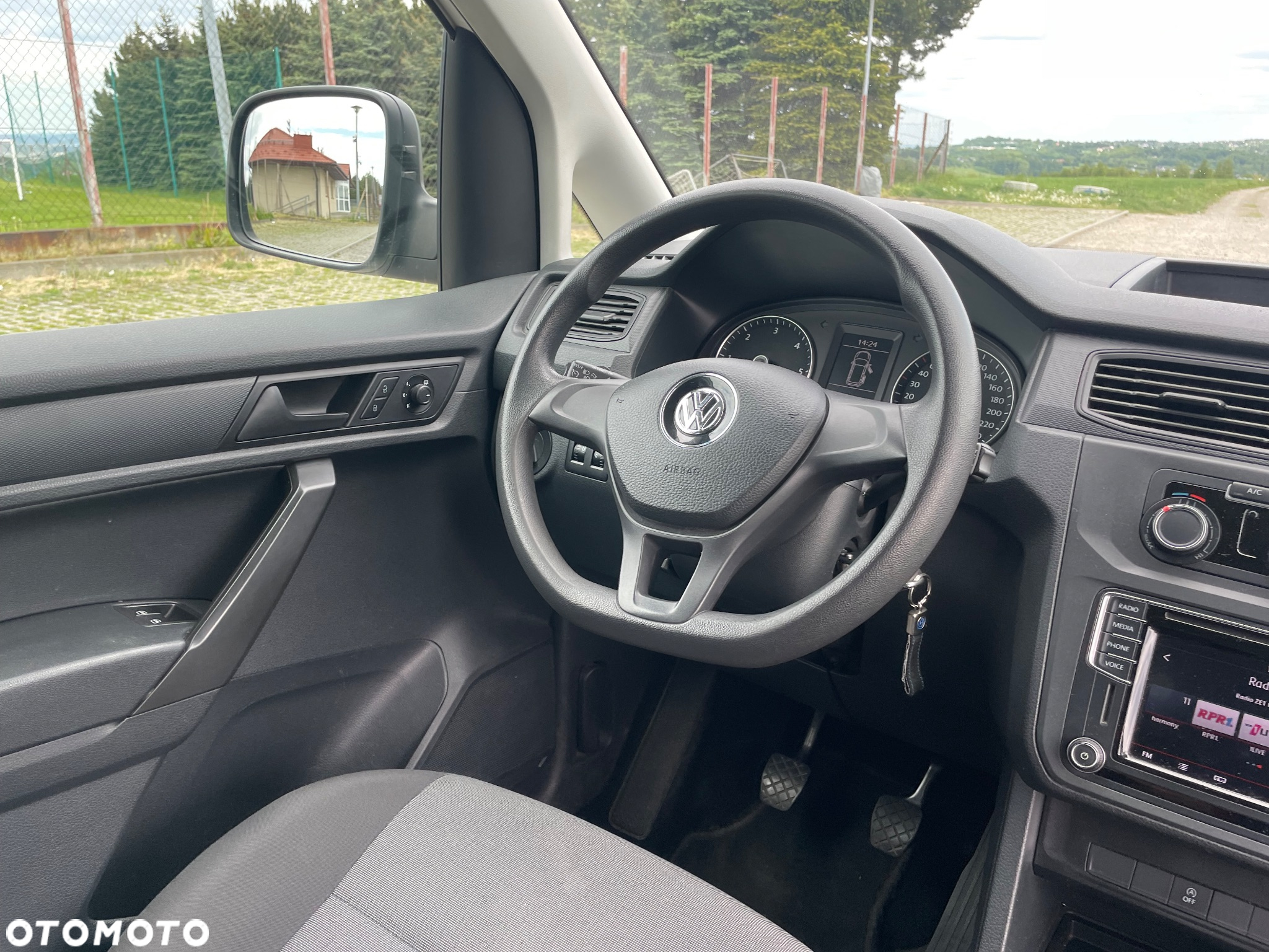 Volkswagen Caddy - 10