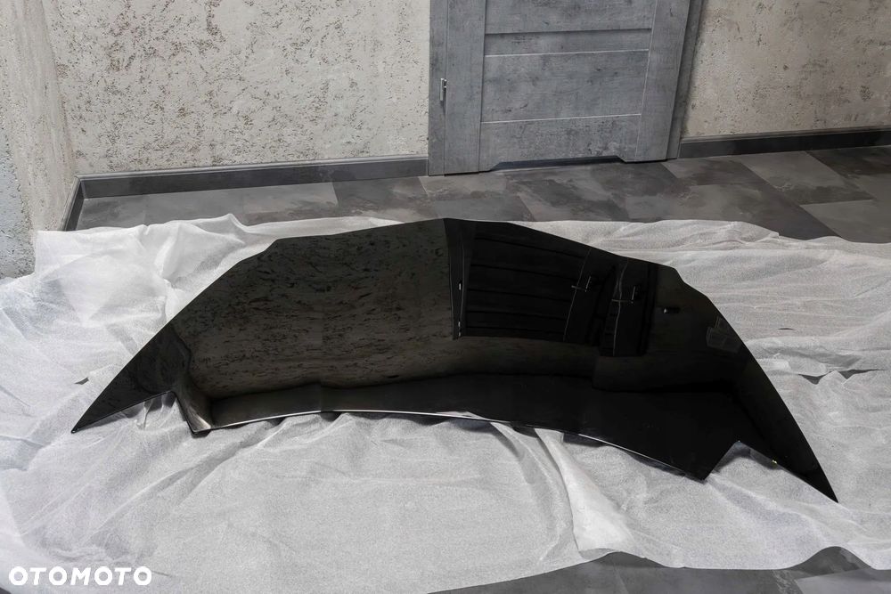 ORYGINALNA MASKA PRZEDNIA POKRYWA BAGAŻNIKA OEM DO LAMBORGHINI AVENTADOR S