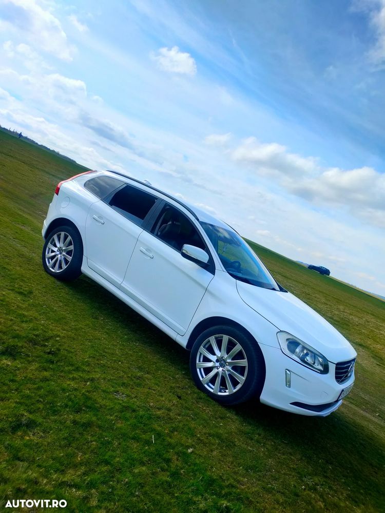 Volvo XC 60 D4AWD Kinetic - 8