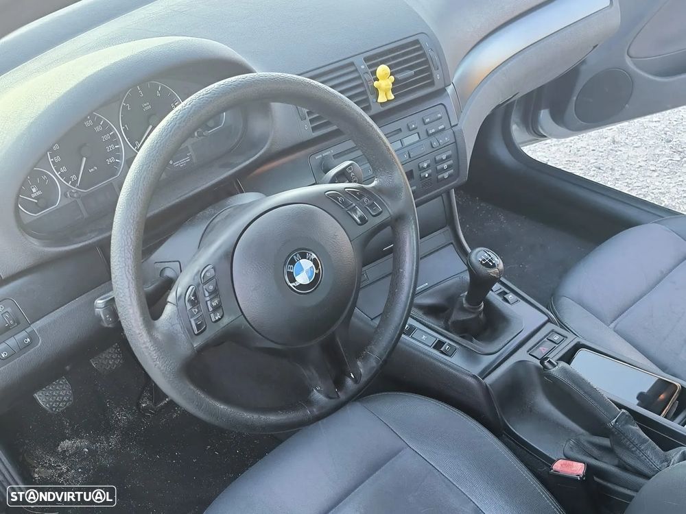 BMW 320 d 20 Anos Baviera - 11