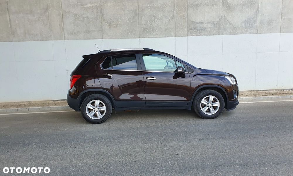Chevrolet Trax 1.4T AWD LT+ - 8