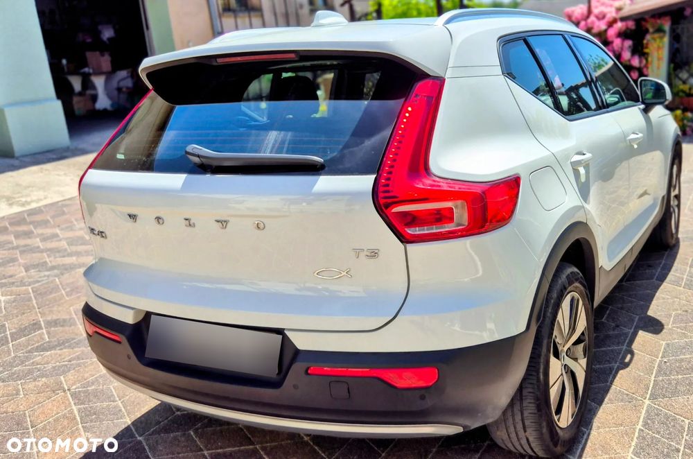 Volvo XC 40 T3 Momentum Core - 3