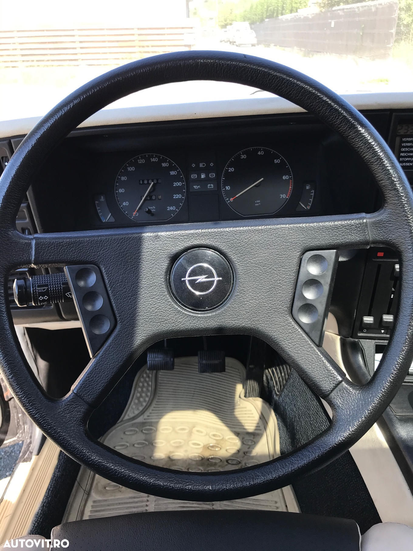 Opel Senator - 11