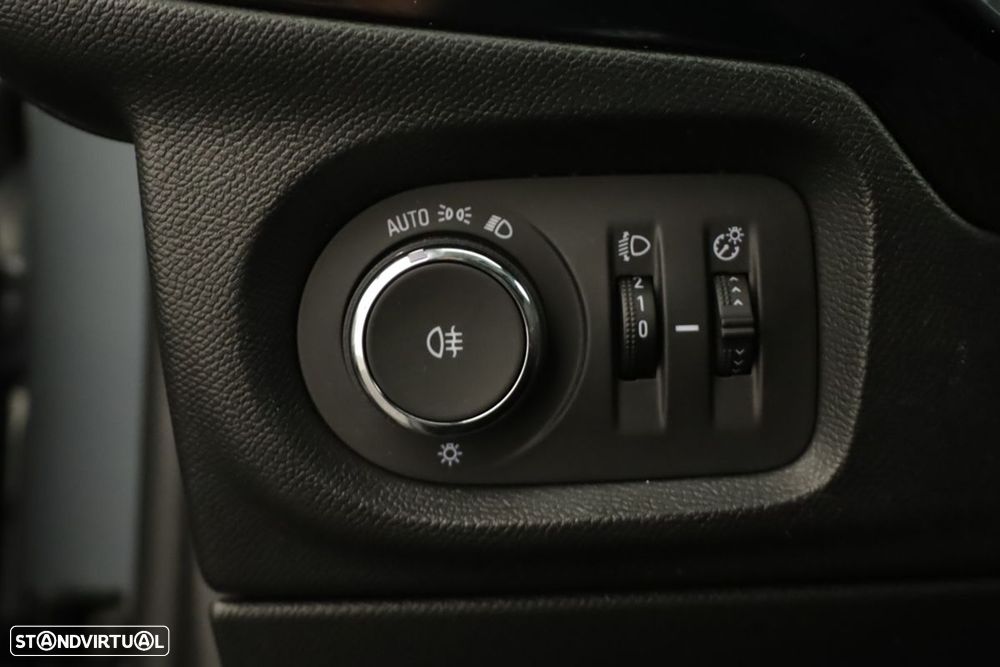 Opel Corsa - 18