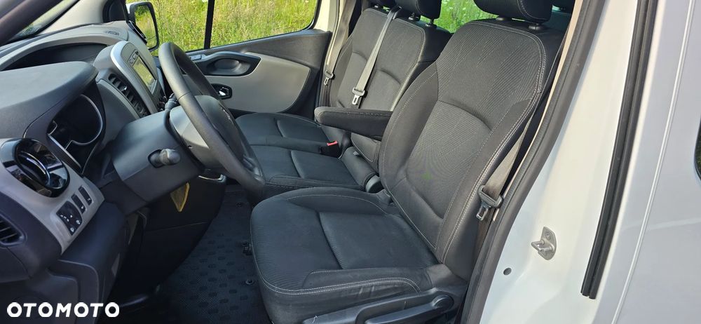 Renault Trafic - 14
