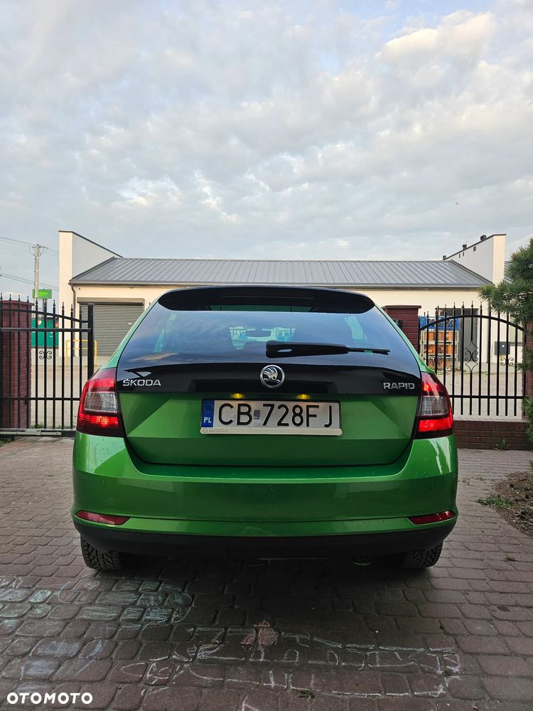 Skoda RAPID - 25