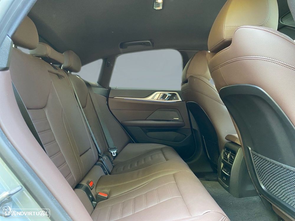 BMW i4 eDrive40 Pack Desportivo M - 17