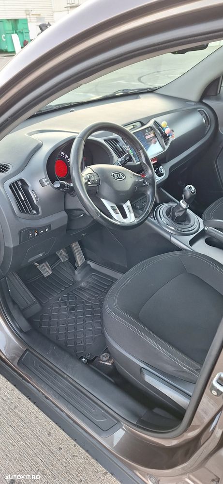 Kia Sportage - 14