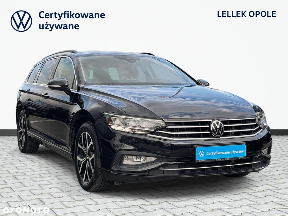 Volkswagen Passat Variant 2.0 TDI SCR Elegance DSG - 4