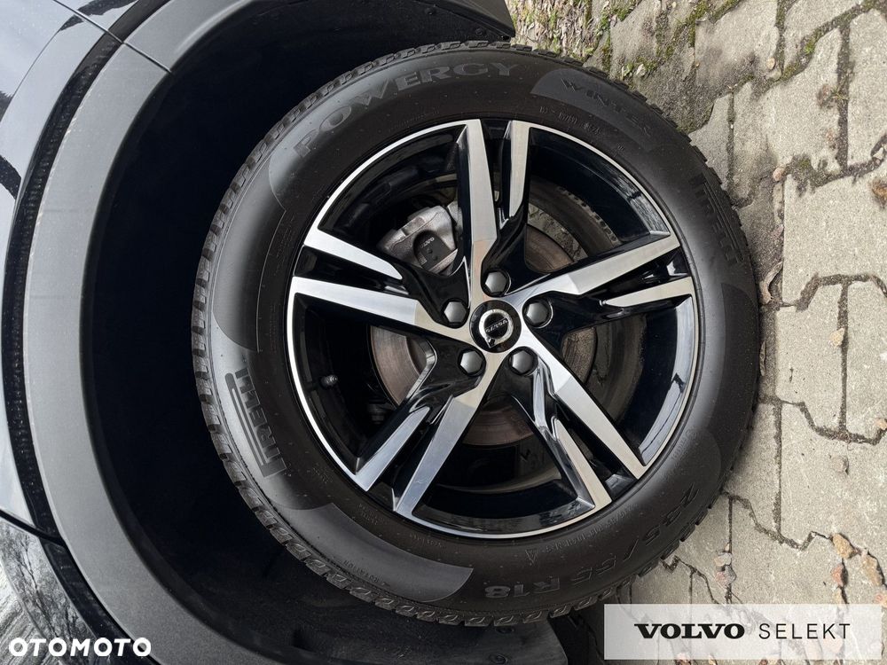 Volvo XC 40 - 28
