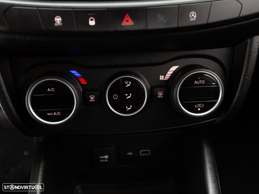 Fiat Tipo Station Wagon 1.3 M-Jet Lounge - 14