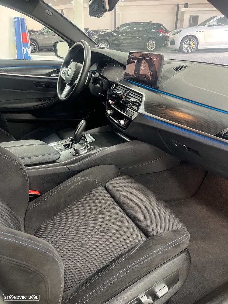 BMW 530 e Pack M - 8