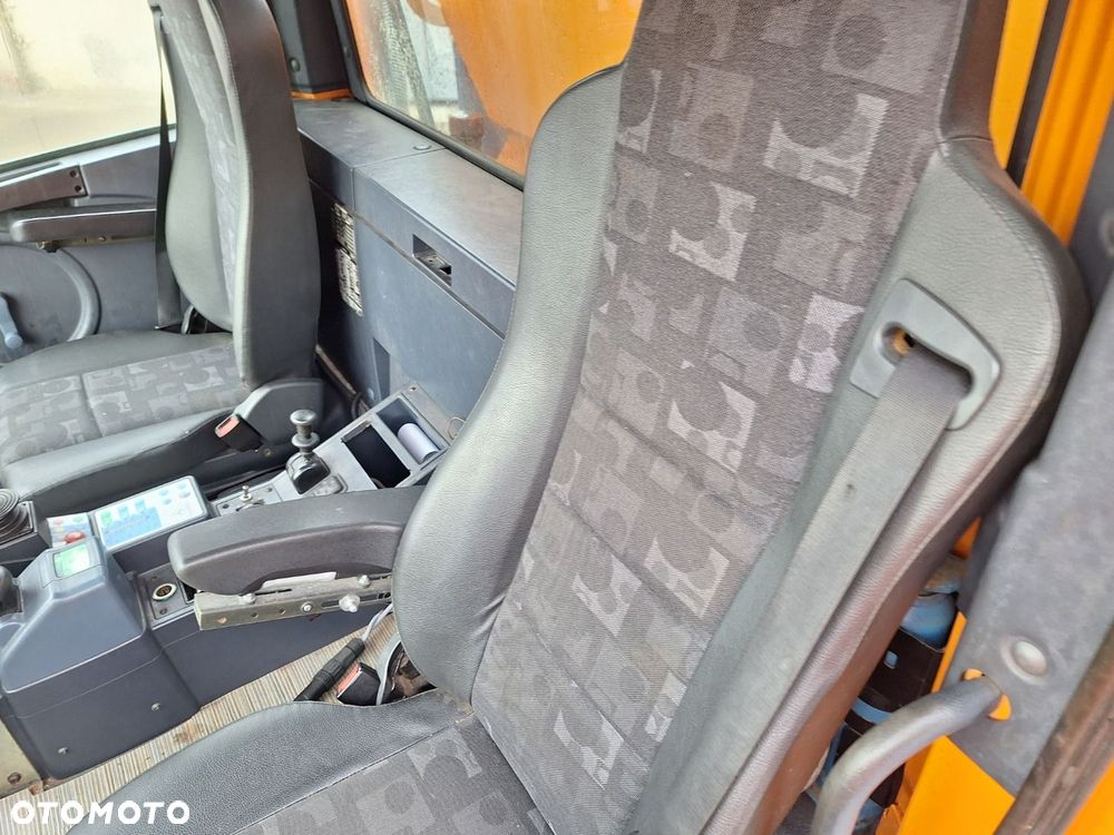 Versalift Unimog U400 4X4+ Stratos B30 24 Valn + Shmidt Kl V32 - 15