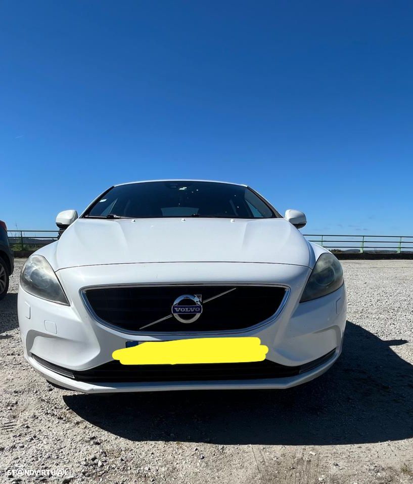 Volvo V40 2.0 D2 VOR - 2