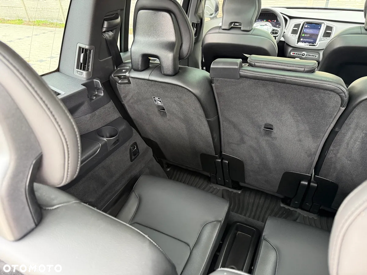 Volvo XC 90 - 34