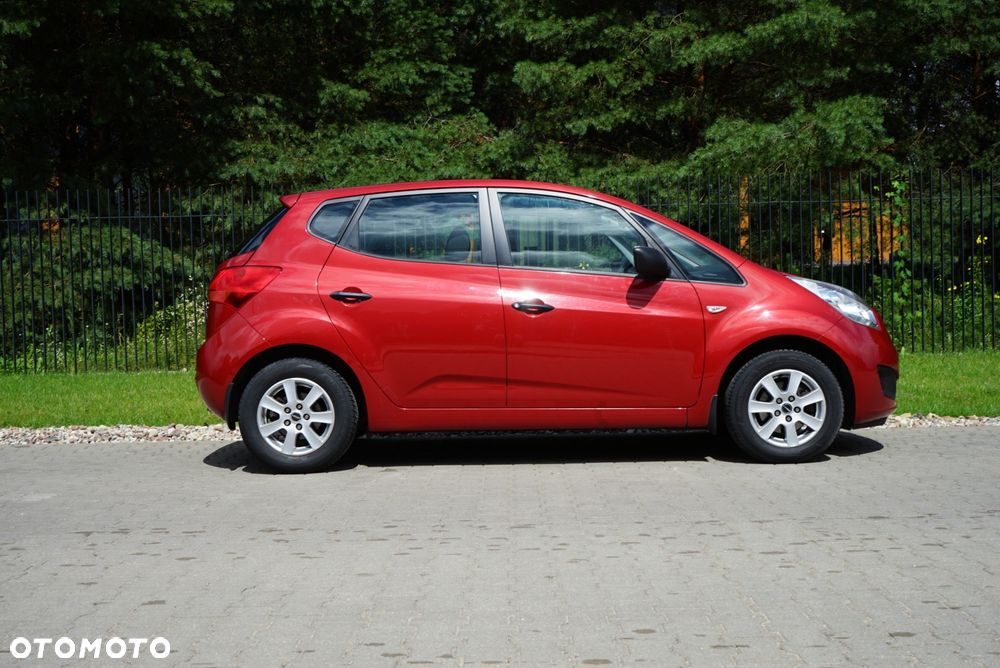Kia Venga - 5