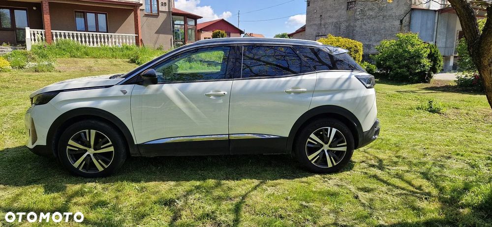 Peugeot 3008 PureTech 130 Stop & Start GPF EAT8 Allure - 5
