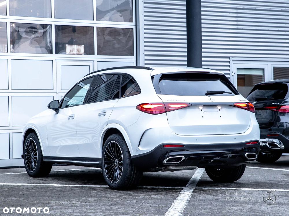 Mercedes-Benz GLC 200 d mHEV 4-Matic AMG Line - 4