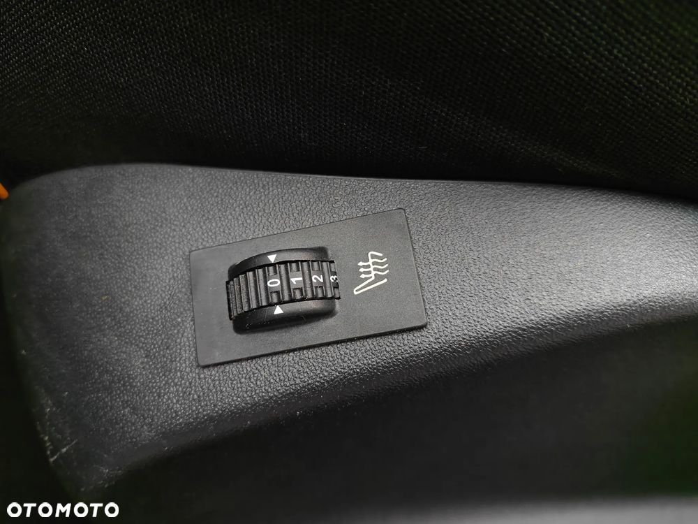 Peugeot 2008 e-HDi FAP 115 STOP & START Allure - 34