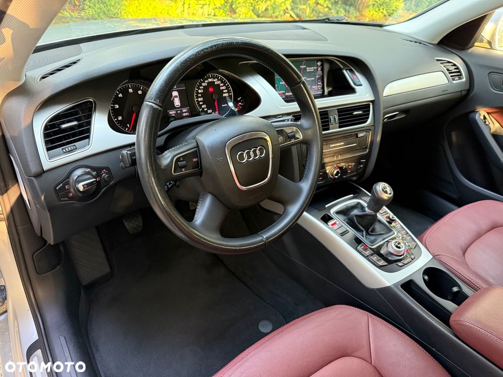 Audi A4 Avant - 30