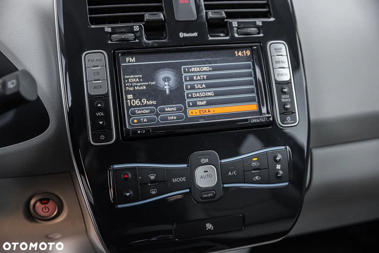 Nissan Leaf Standard - 21