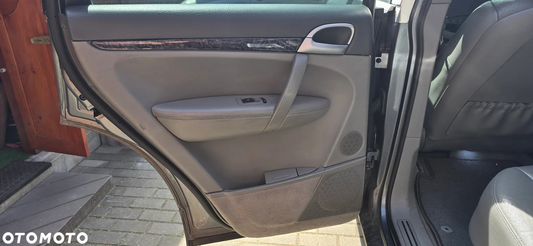Porsche Cayenne - 17