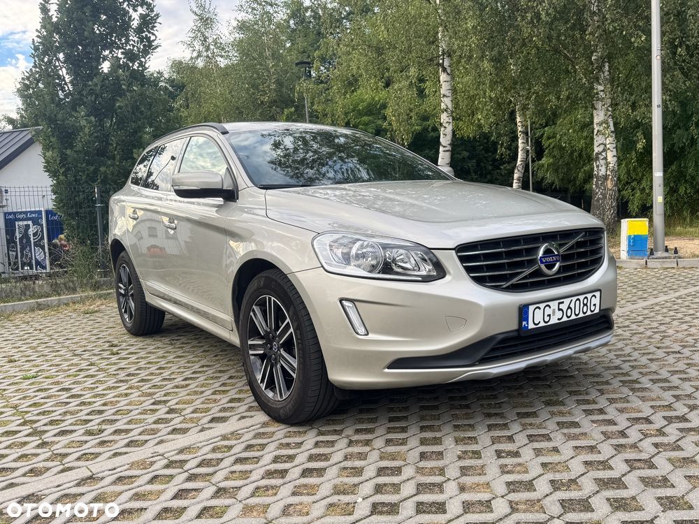 Volvo XC 60 D3 Geartronic Momentum - 2