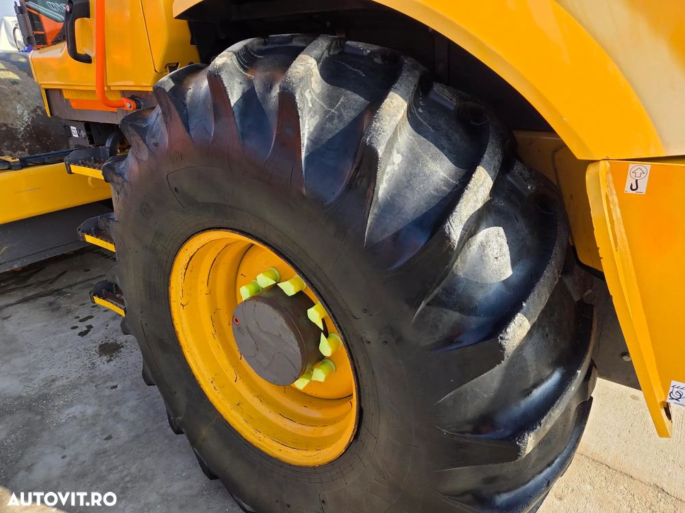 Volvo SD135B, 13,5t, latime tambur 2,3m, FULL OPTION, AC, oblon electric, GPS, antifurt, senzori pozitie, Anv 80% -ok, motor Volvo 150CP, Lung 6,1m, posibilitate leasing 4 ani, PROMOTIE 69.900 EUR+Tva - 22