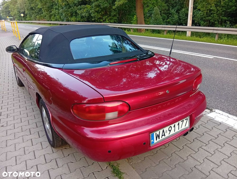 Chrysler Stratus - 8