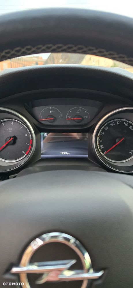 Opel Astra 1.6 Turbo Start/Stop Dynamic - 28