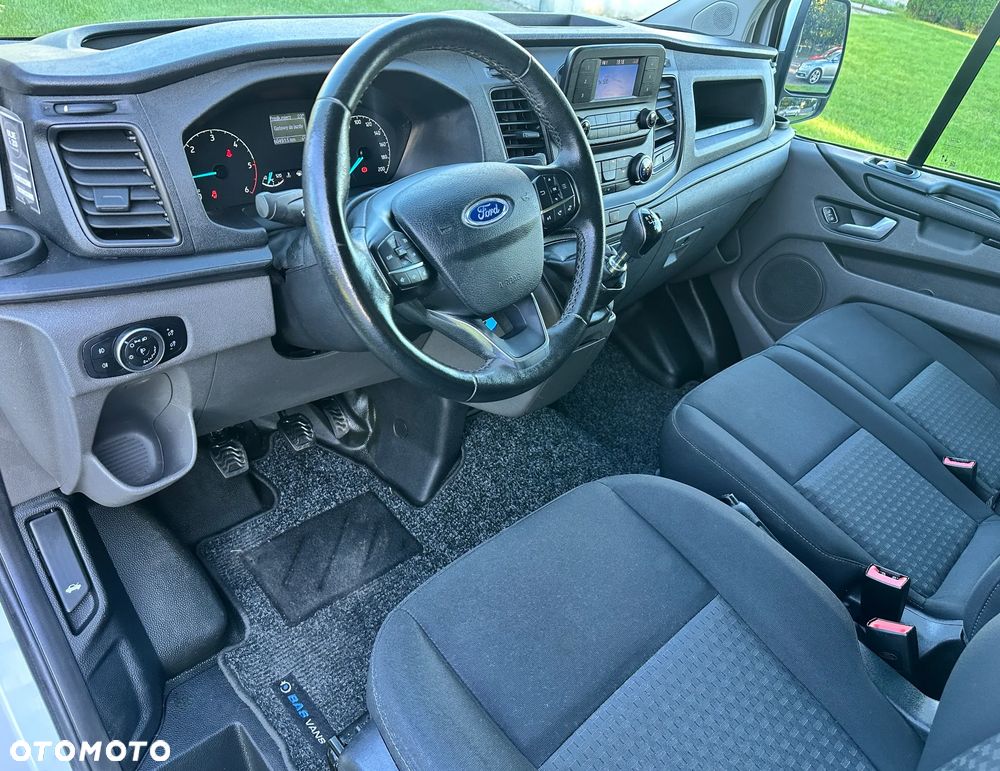 Ford TRANSIT CUSTOM - 3
