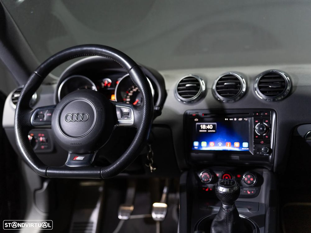 Audi TT Coupé 2.0 TFSI S-line - 4