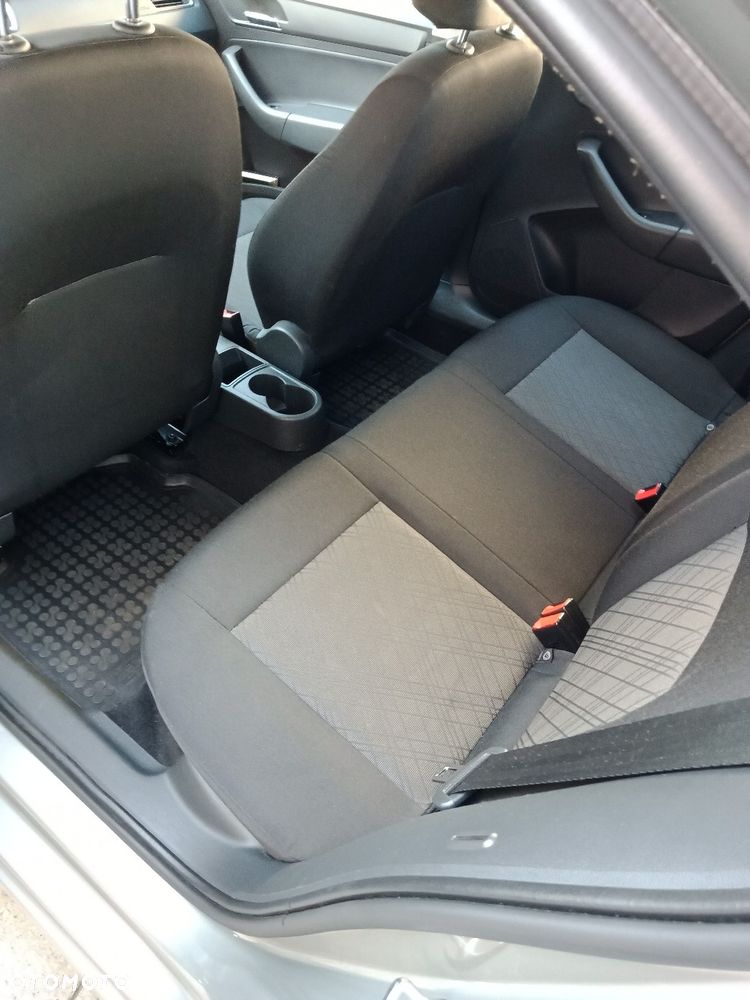 Seat Toledo 1.6 TDI Reference - 12