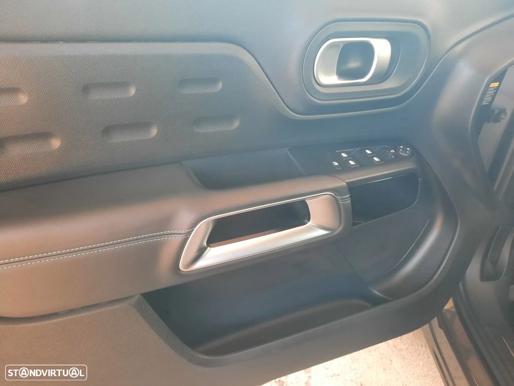 Citroën C5 Aircross 1.6 Hybrid Shine Pack e-EAT8 - 26